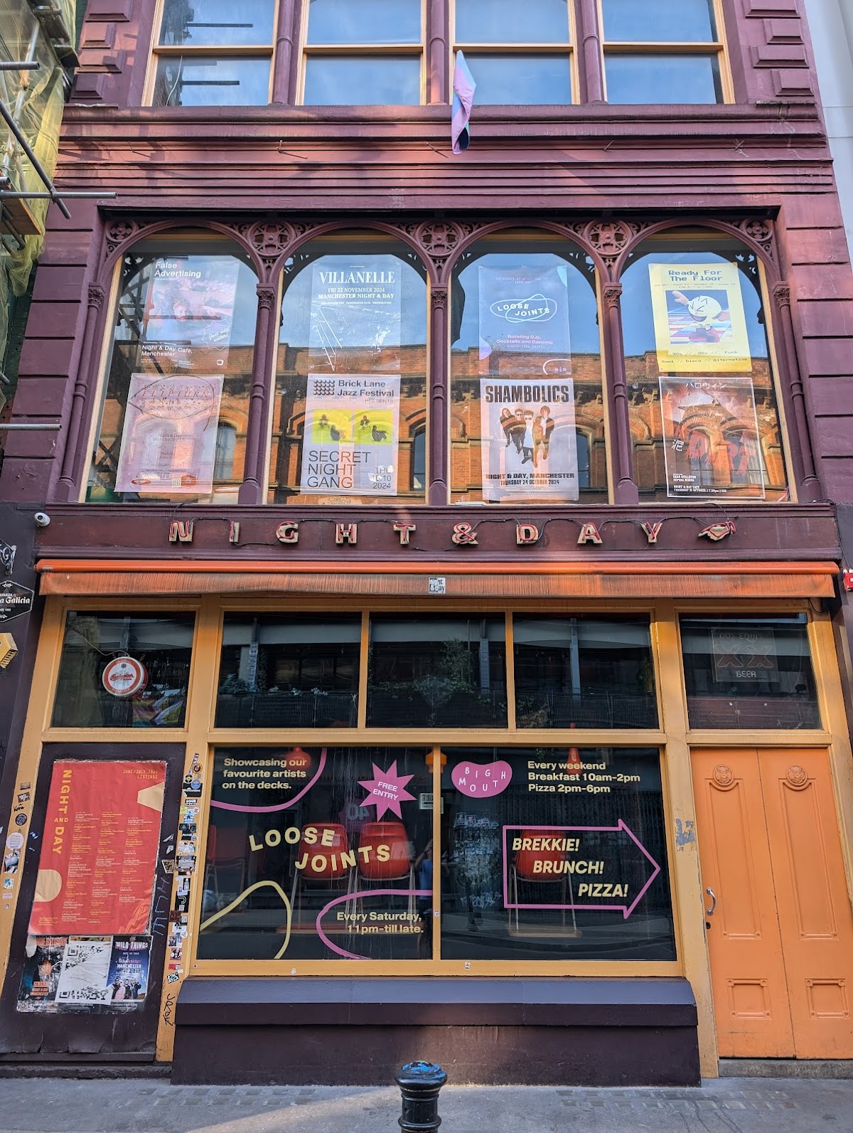 Night & Day Cafe — photo 2