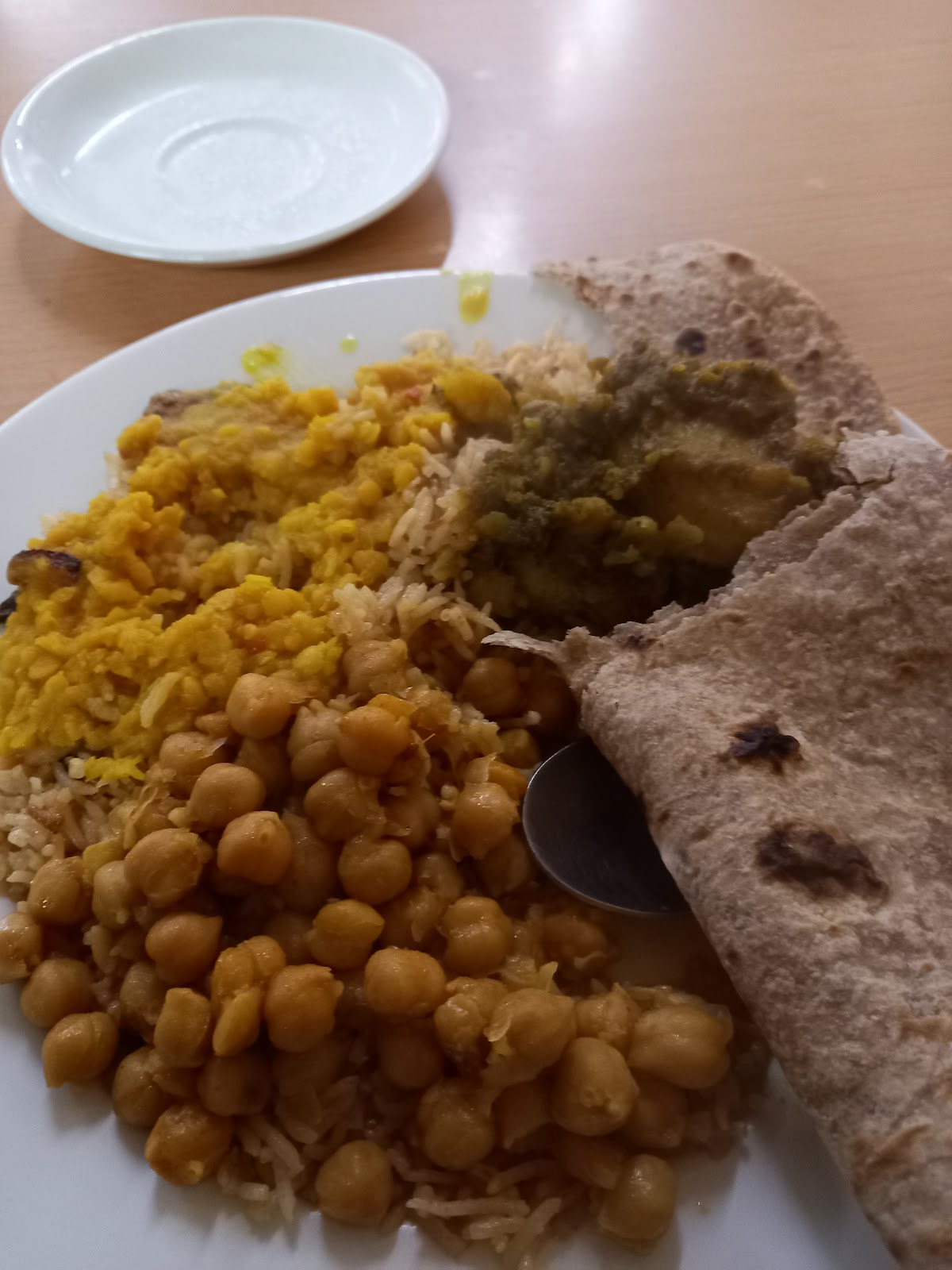Yadgar Cafe — photo 4