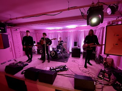 YES (The Pink Room)